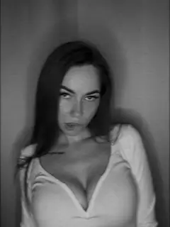 Adriana escort in Rome