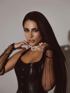 Afina escort in Milan