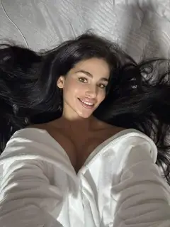 Afina escort in Milan
