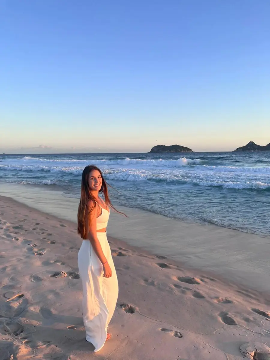 Aisha escort in Milan