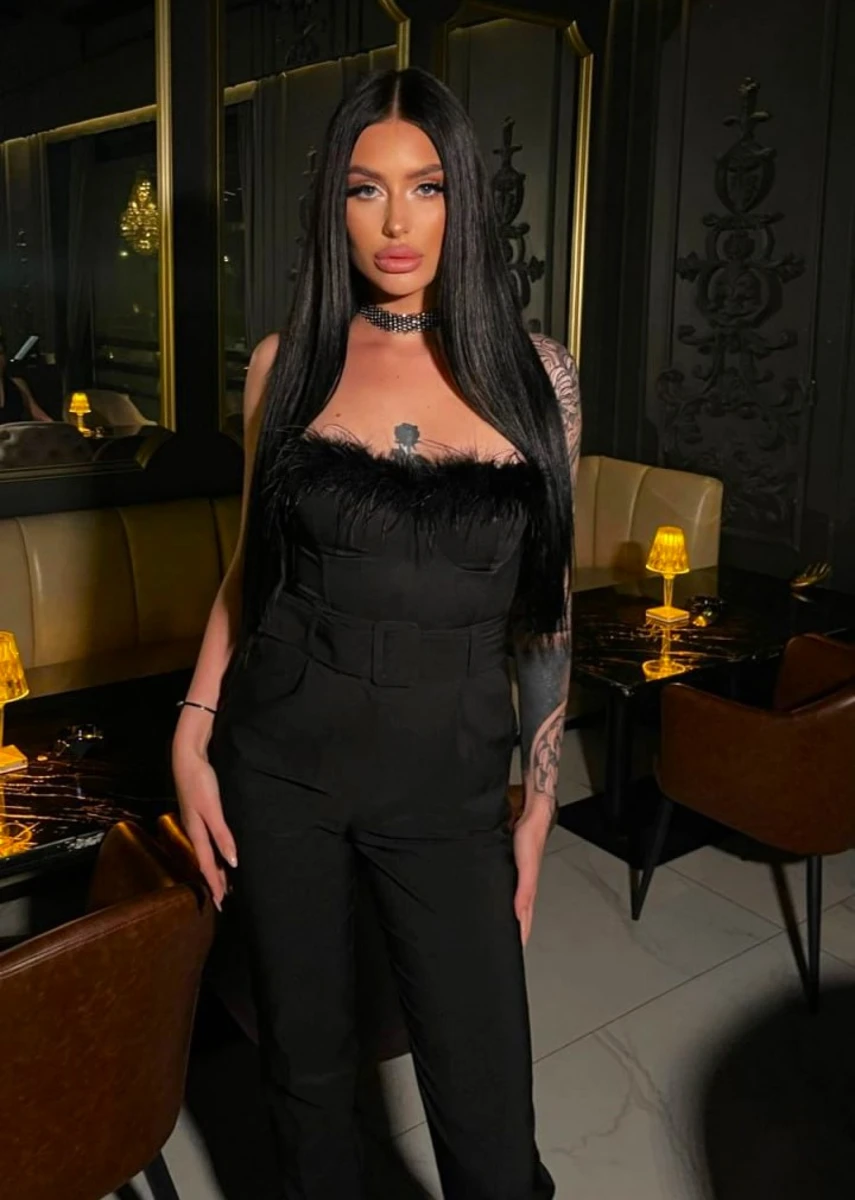 Aleks escort in Rome