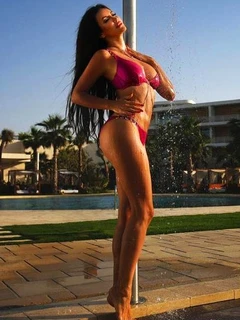 Alisa escort in Rome