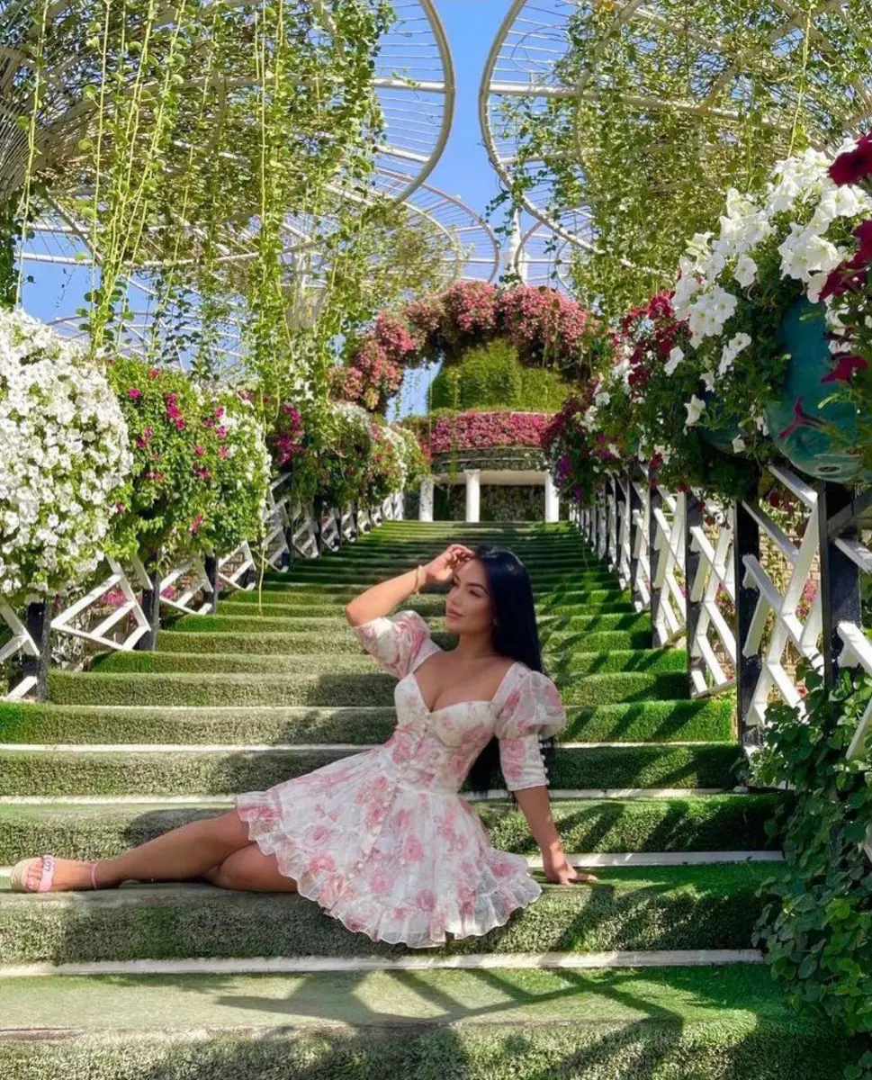  Anika escort in Rome