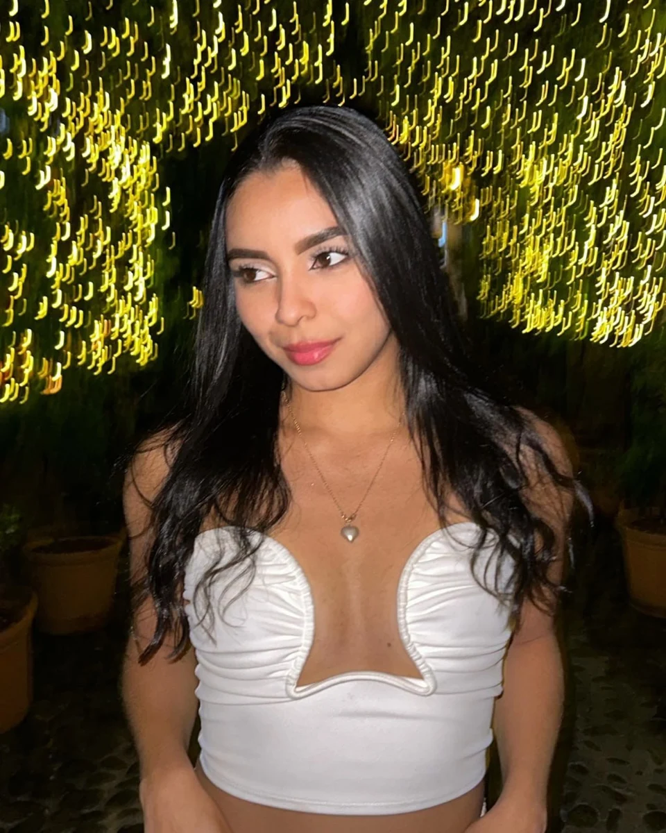 Antonella escort in Milan