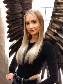 Anya escort in Milan