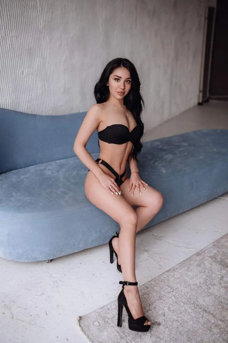 Asty escort in Milan