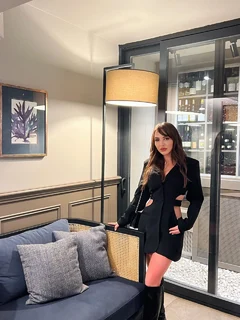 Ayla escort in Milan