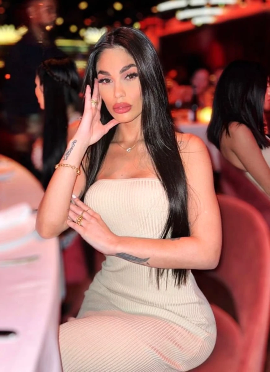 Bárbara escort in Rome
