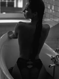 Bogdana escort in Milan