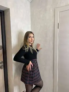 Camelia escort in Milan