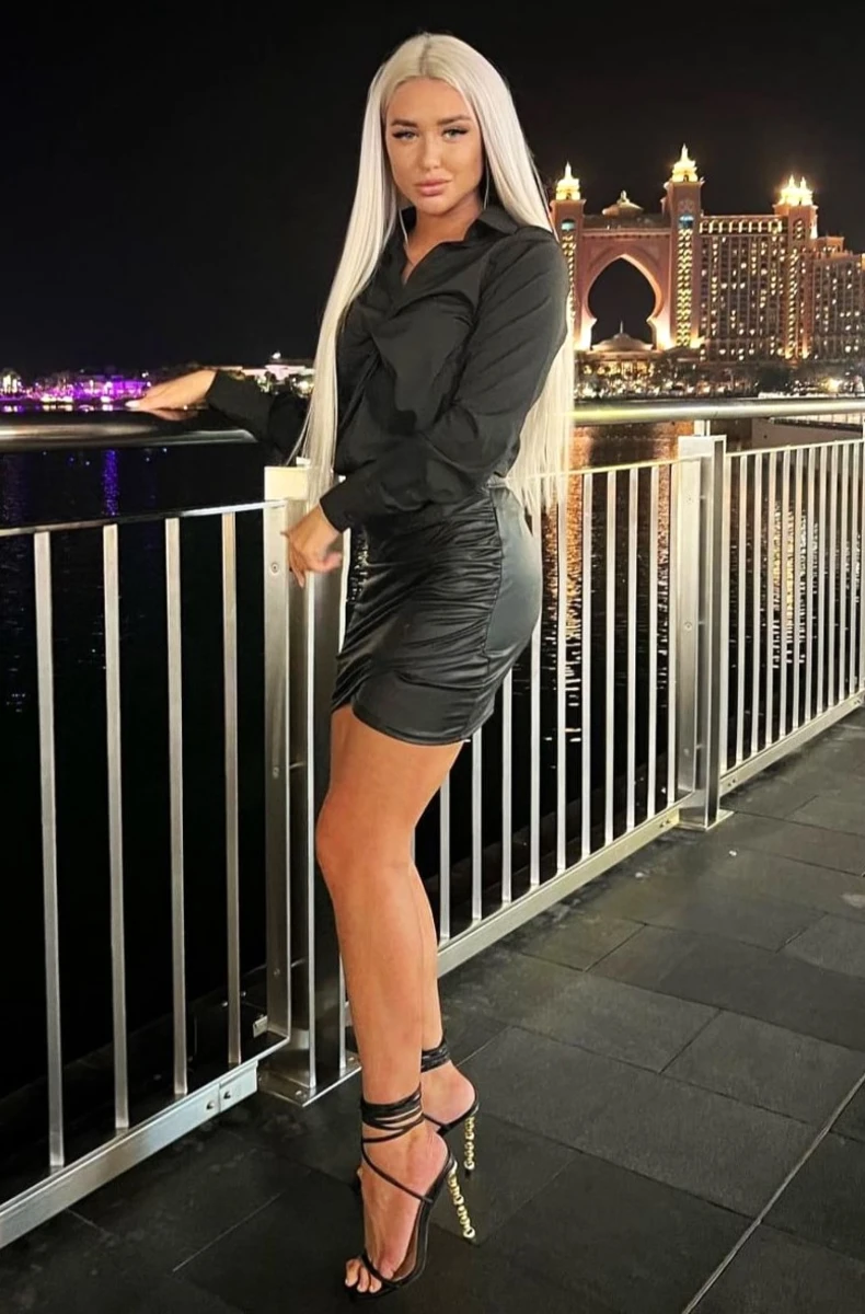 Carolina escort in Milan