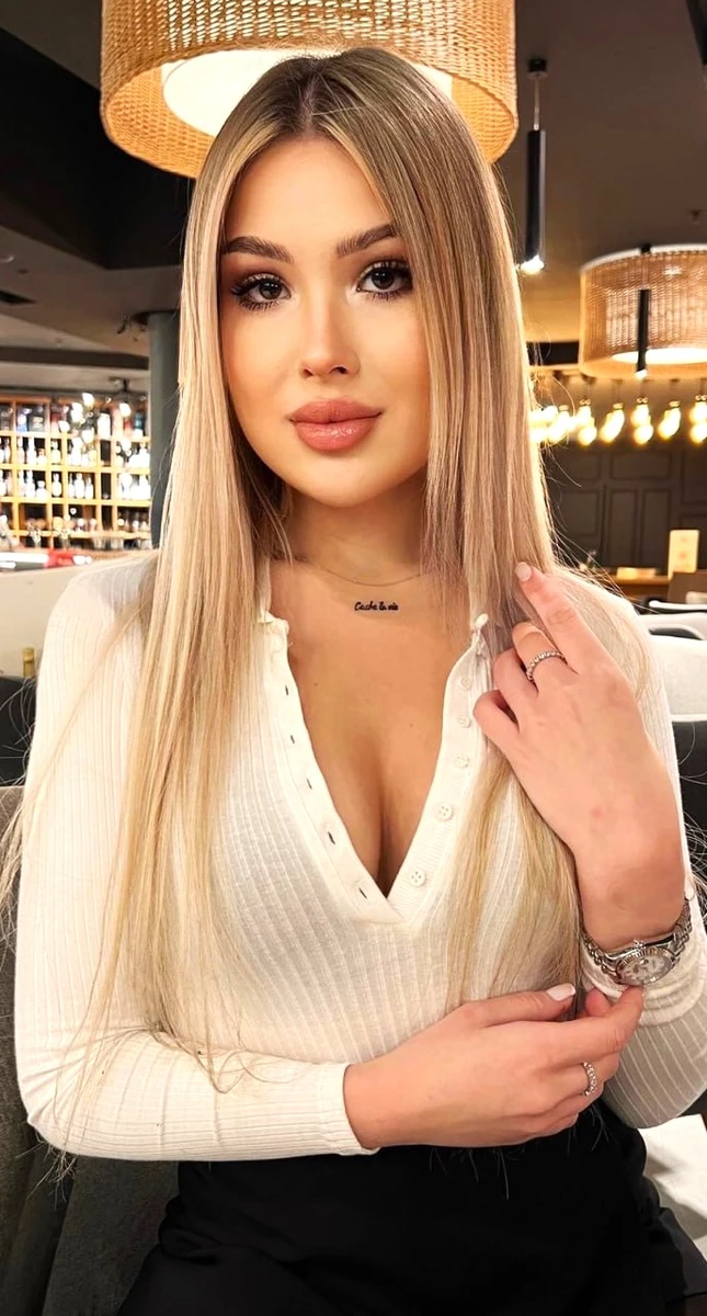 Celine escort in Milan