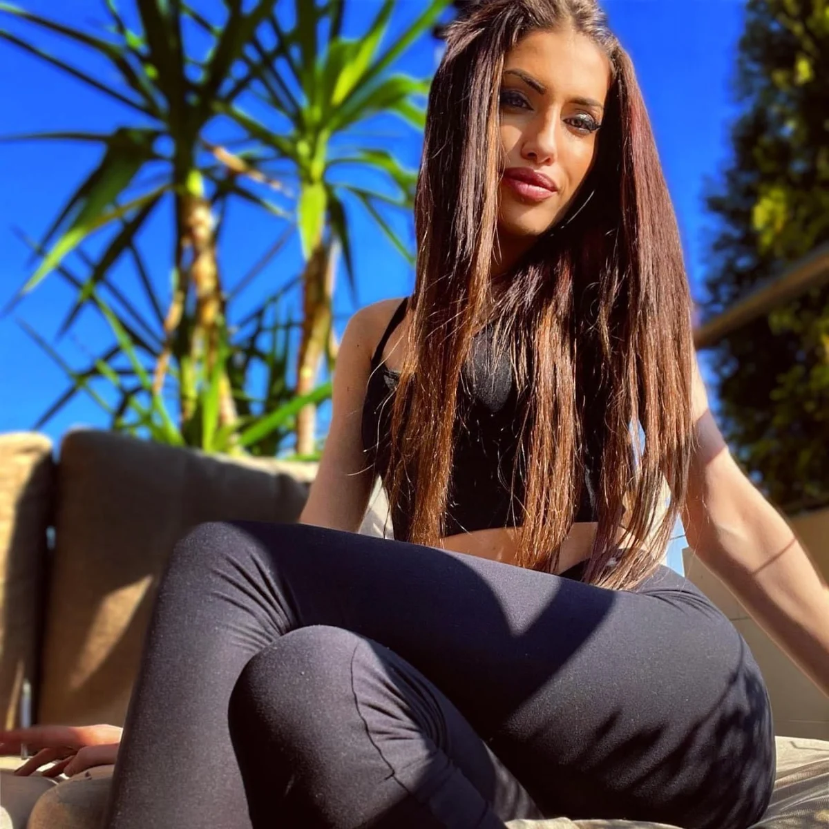 Charlie escort in Milan