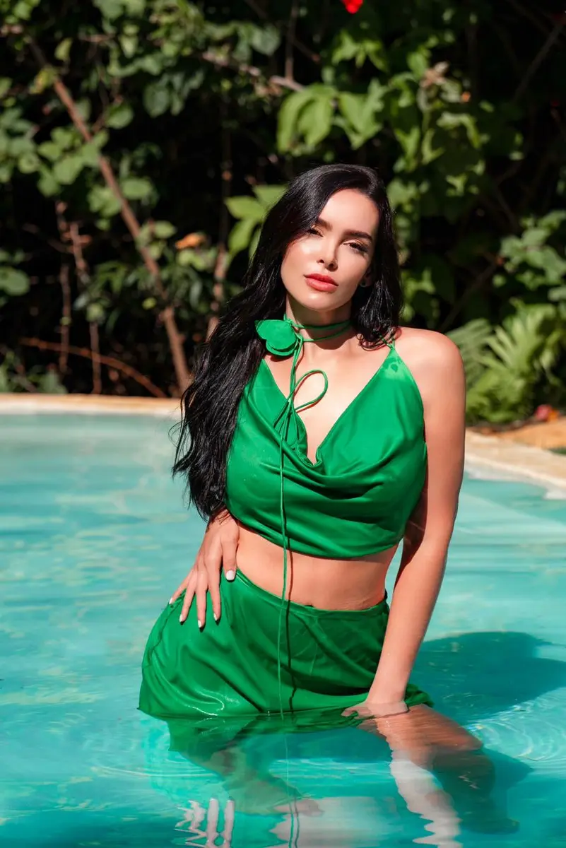 Chiara escort in Milan