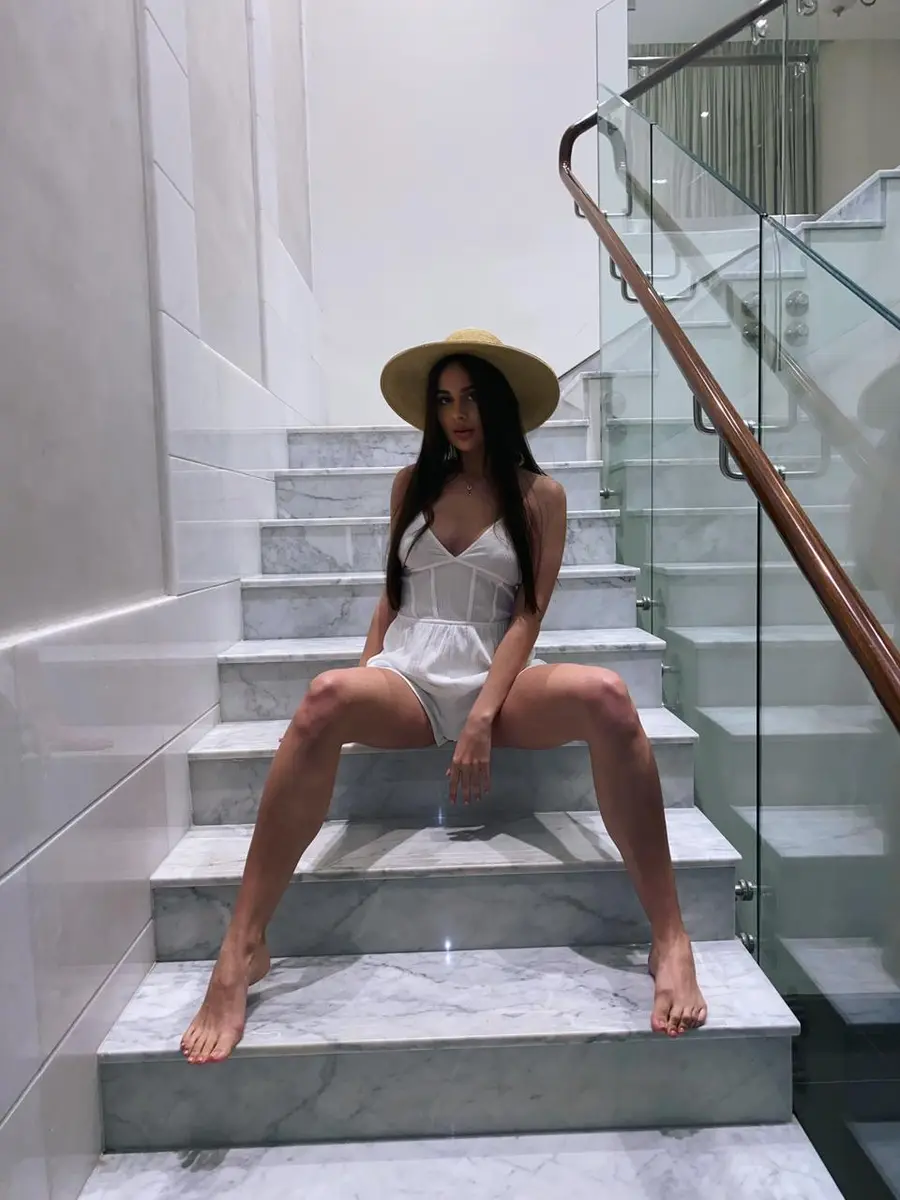 Christina escort in Milan