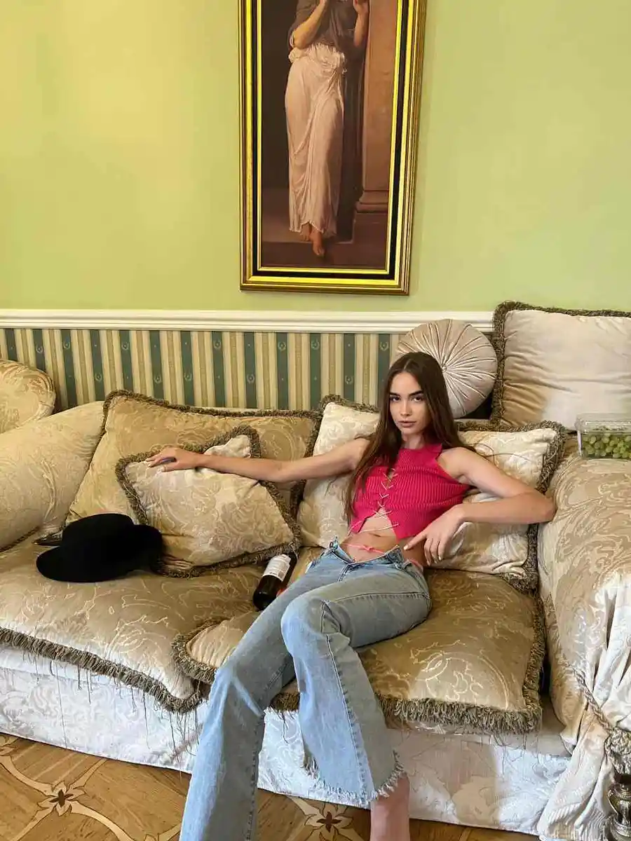 Cleo escort in Milan