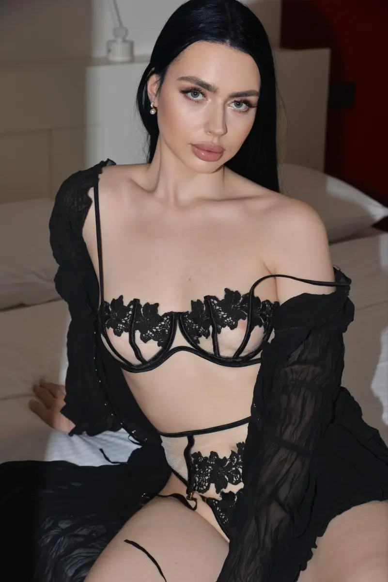 Clodia escort in Rome