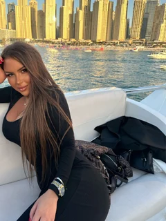 Dilara escort in Milan