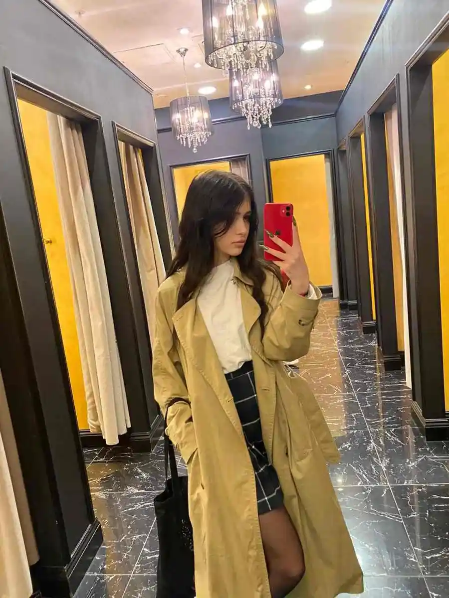 Disha escort in Milan