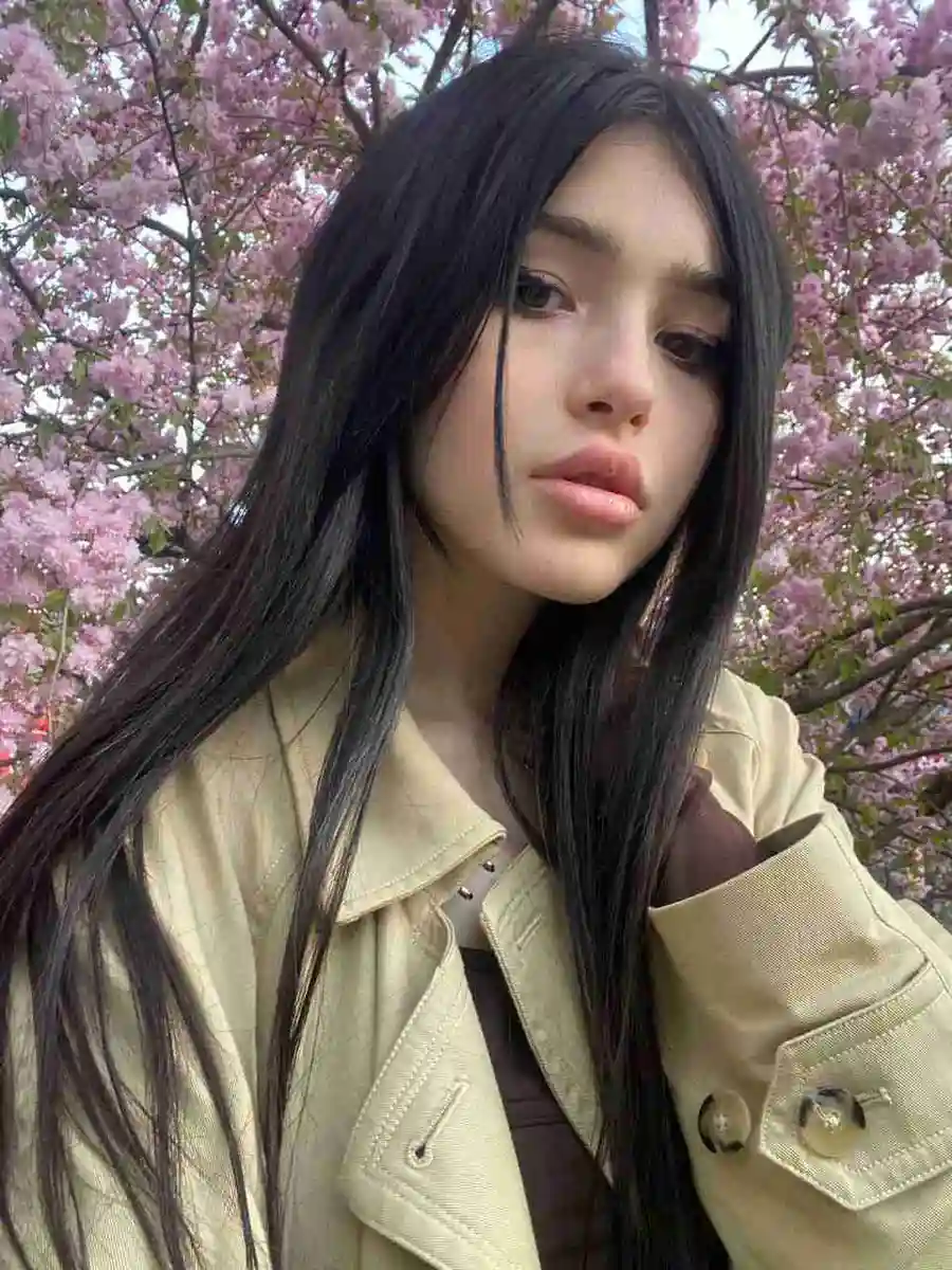 Disha escort in Milan