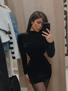 Elina escort in Milan