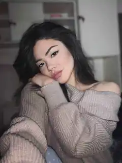 Elina escort in Milan