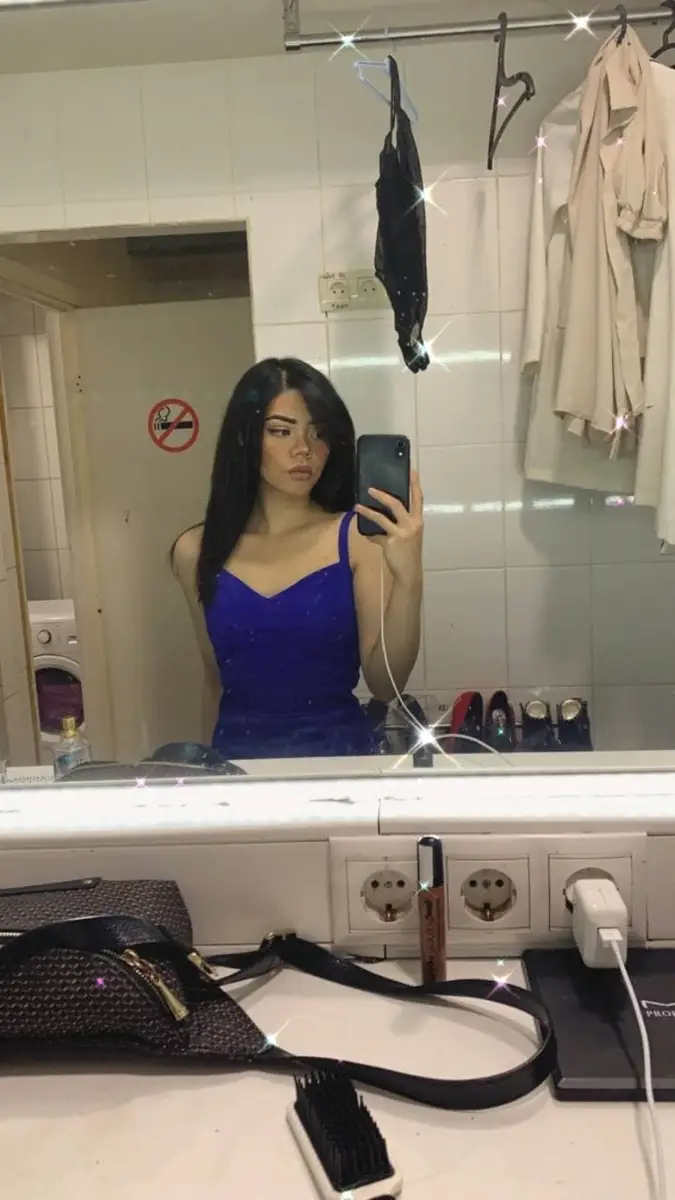Elina escort in Milan