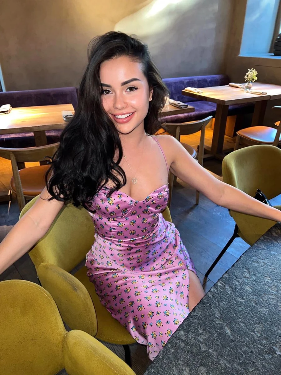 Evangelina escort in Milan