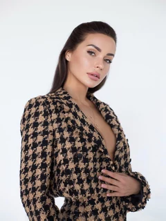 Evangelina escort in Milan
