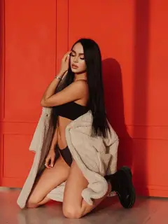 Inessa escort in Milan