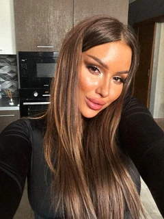 Iren escort in Milan