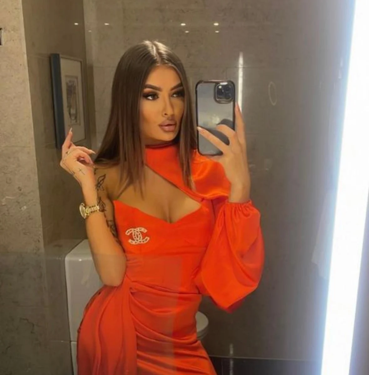 Jeraldine escort in Milan