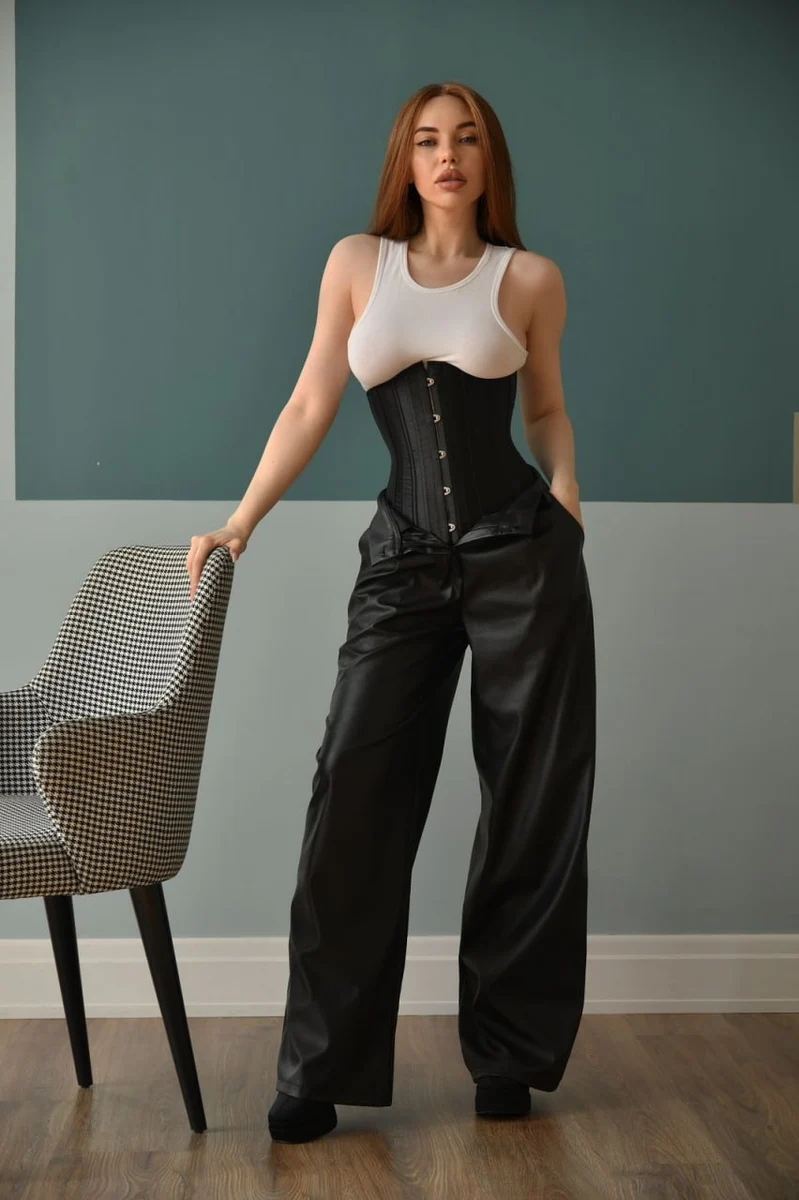 Juliana escort in Milan