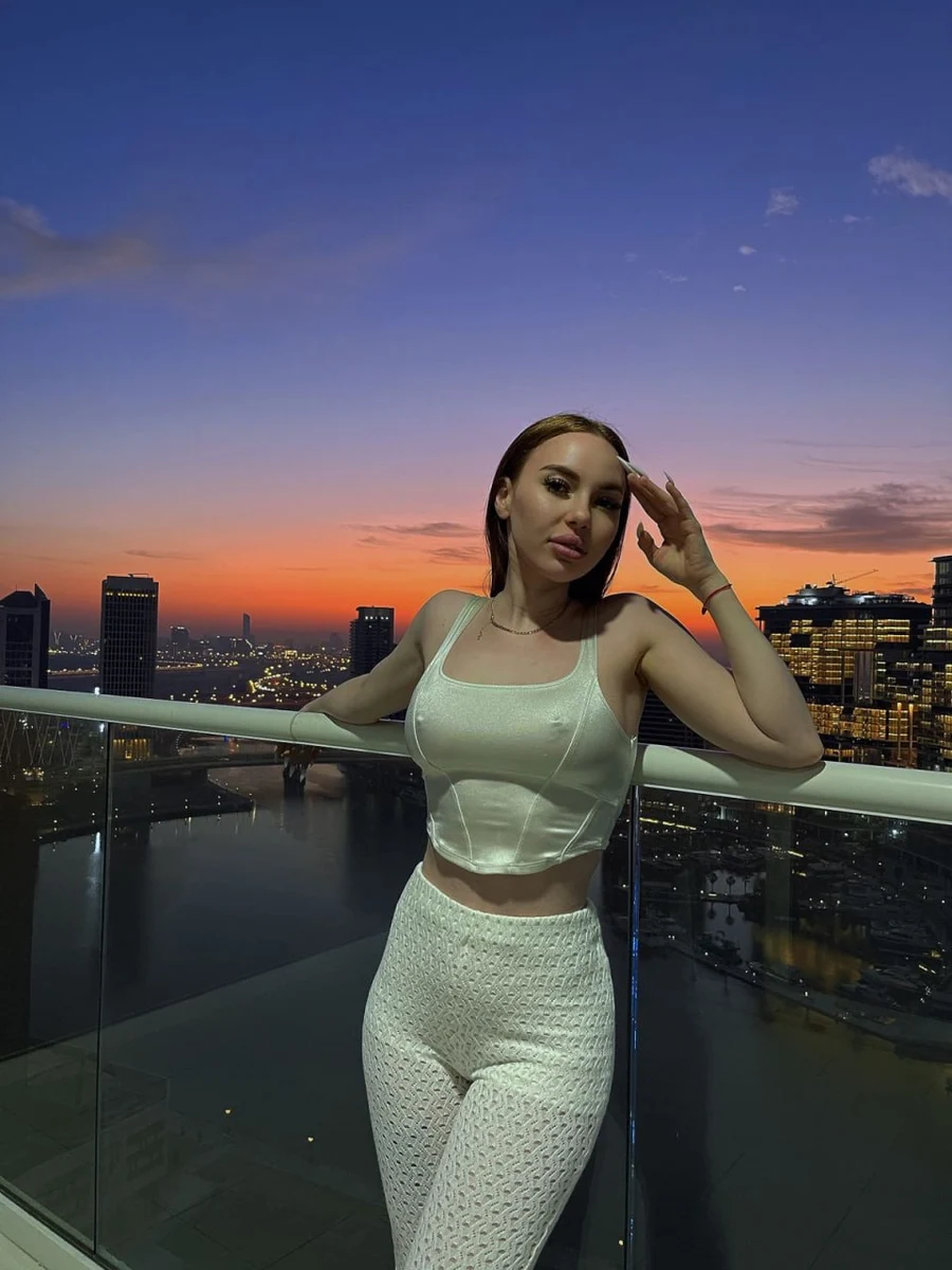 Juliana escort in Milan