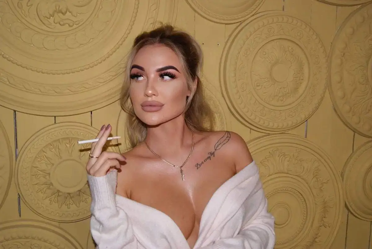 Kasandra escort in Milan
