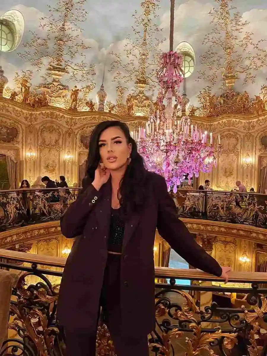 Katherine escort in Rome