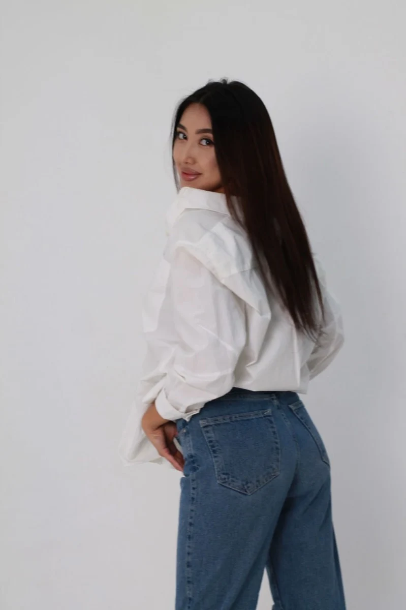 Kiera escort in Milan