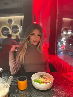 Kornelia escort in Milan