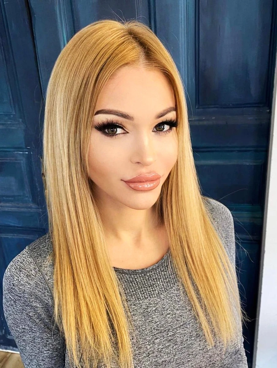 Lilien escort in Milan