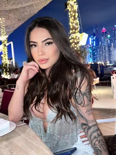 Loren escort in Rome