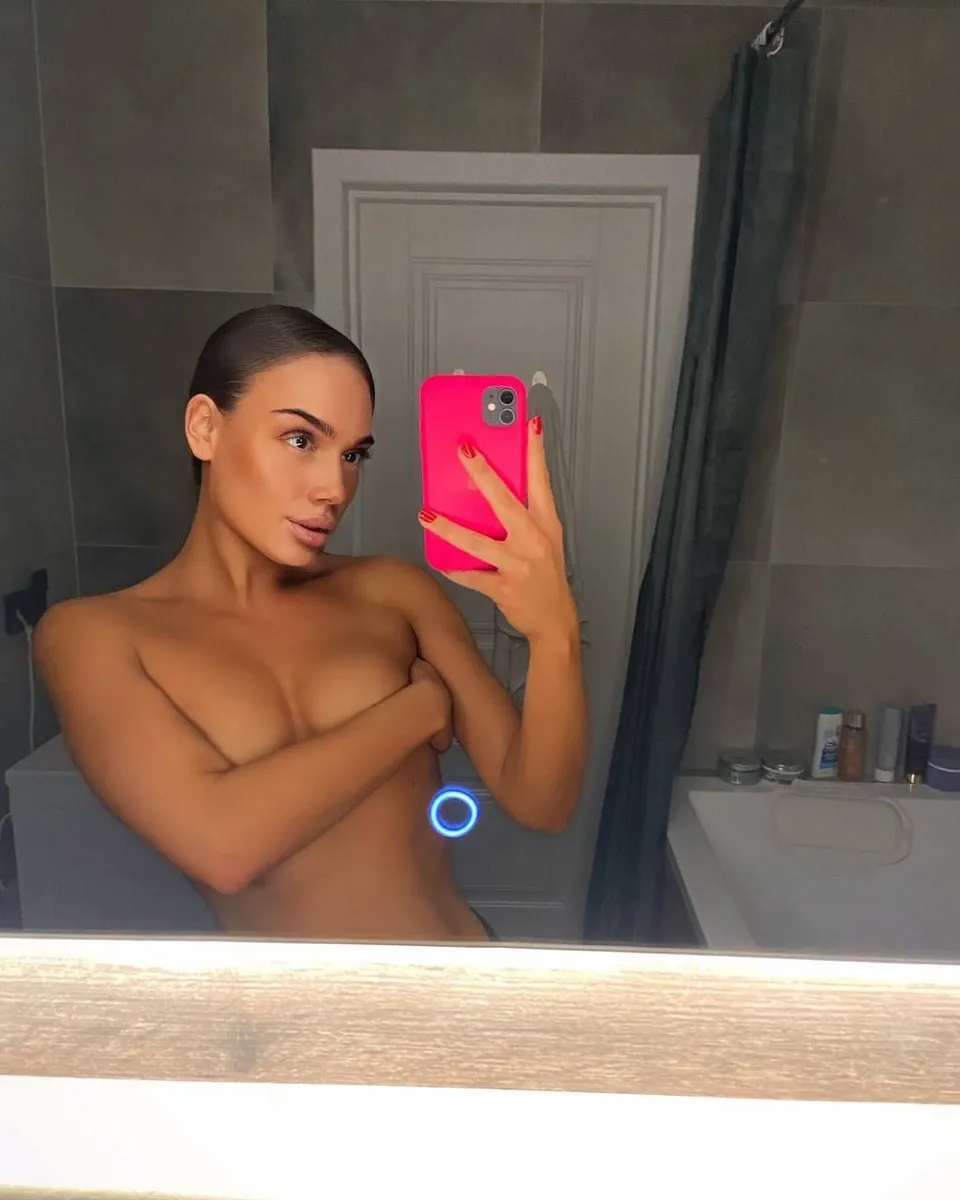 Lukeriya escort in Milan