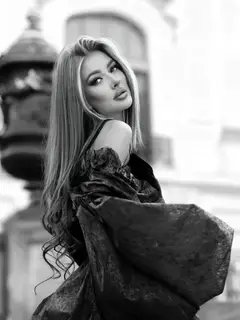 Lukeriya escort in Milan
