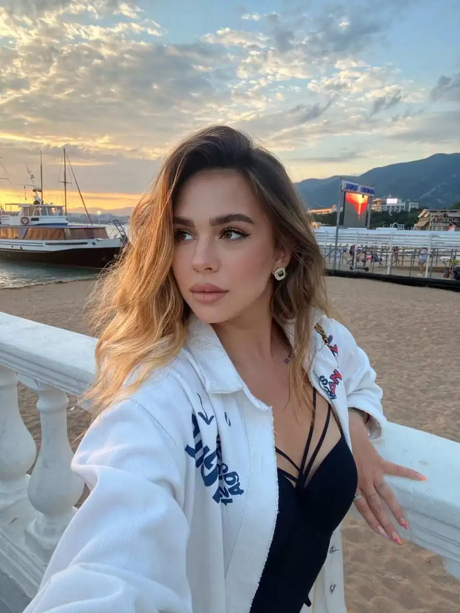 Lydia escort in Milan