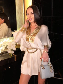 Madlen escort in Milan