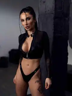 Marta escort in Milan