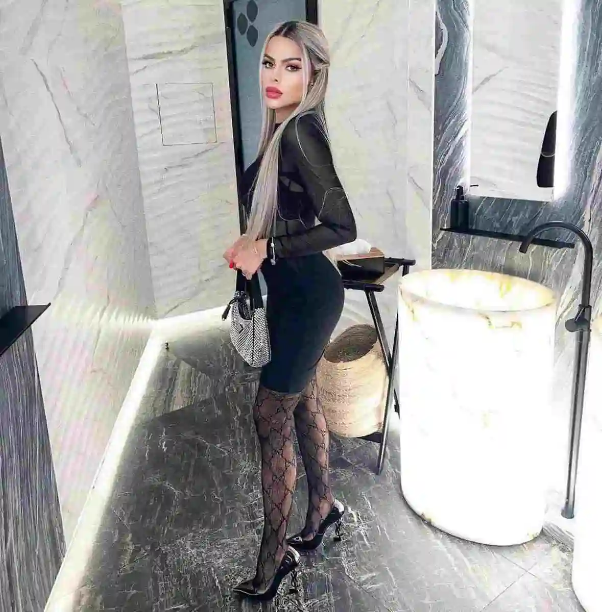Martina escort in Milan