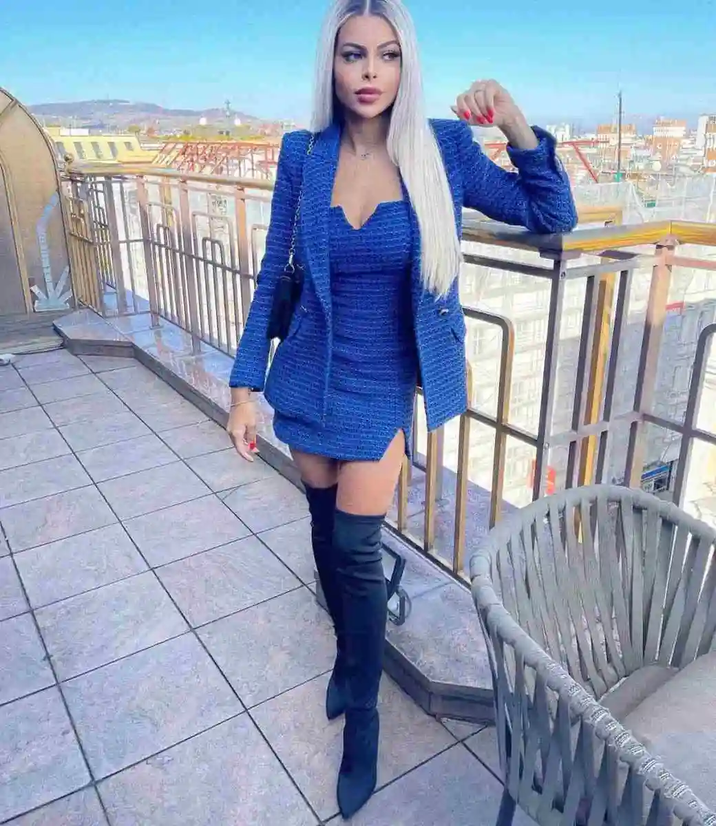 Martina escort in Milan
