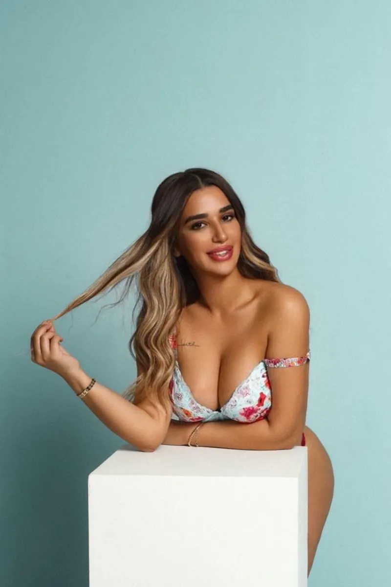 Maya escort in Milan