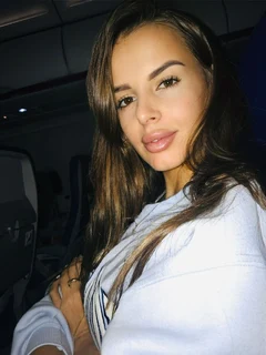 Mika escort in Milan