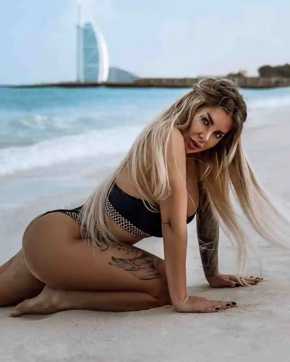 Mila escort in Milan